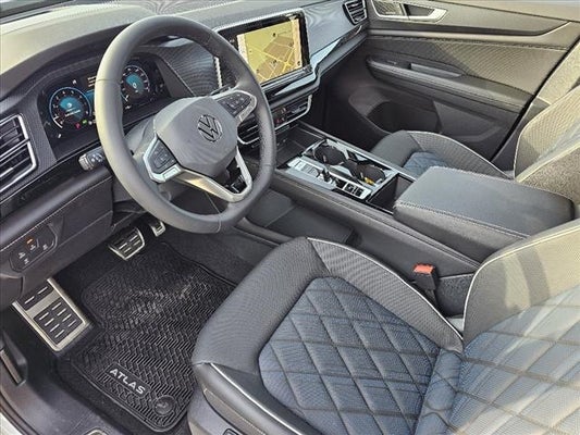 2024 Volkswagen Atlas Cross Sport SEL Premium R-Line 4Motion in Mankato, MN - Mankato Motor Company