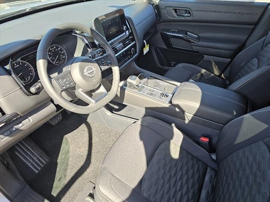 2024 Nissan Pathfinder SV in Mankato, MN - Mankato Motor Company